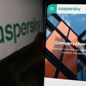 SparkKitty Malware Targets Photo Galleries to Hunt Crypto Seed Phrase