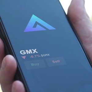 GMX Breach: Hacker Returns $20 Million, Keeps 10% as Reward