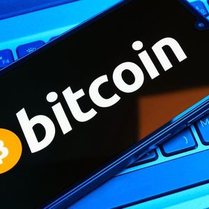 Bitcoin Slips as Glassnode Flags Profit-Taking, ETF Fatigue