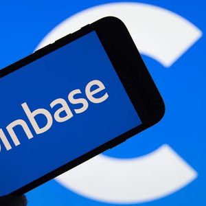 Coinbase to Secure Trust Charter, Rejects Traditional Bank Role