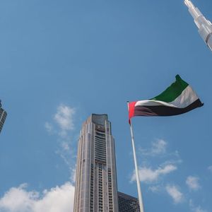 Dubai Fines 19 Crypto Firms for Operating Without Licenses