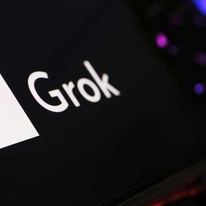 Grok Calls Elon Musk Hotter Than Brad Pitt and Stronger Than Mike Tyson