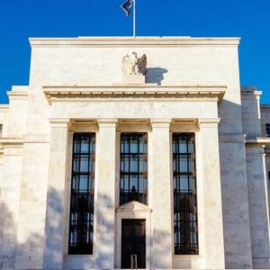 Crypto Ally Kevin Hassett Emerges as Trump's Top Fed Chair Pick