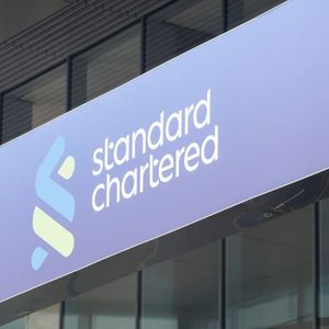 Coinbase and Standard Chartered Team Up on Global Digital Asset Services