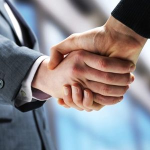 Circle Boosts Cross-Chain Power with Axelar Network Tech Acquisition