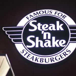 Steak ’n Shake Ups Bitcoin Bet with $5 Million Boost to Crypto Reserve