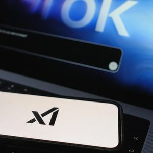 Elon Musk’s xAI Hunts for Crypto Pro to Train Its Next-Gen AI
