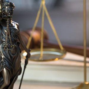Nevada Judge Blocks State’s Bid to Halt Coinbase Prediction Markets