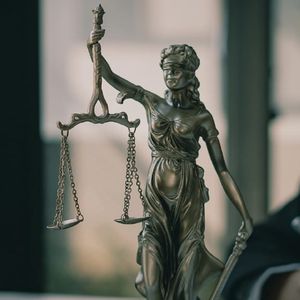 Sam Bankman-Fried Pushes for New Trial in Bid to Challenge Fraud Conviction