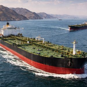 Evening digest: Ukraine aid cleared, Iran Hormuz standoff deepens