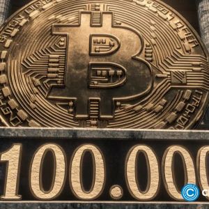 Bitcoin makes history: Closes above $100K for the first time in daily and weekly records