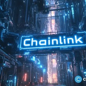 Red alert: Chainlink price at risk as whale dumping accelerates
