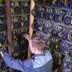 A unique bitcoin mining Power Solution: Old Tire Incineration