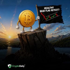 Bitcoin Pulls Back from $82K: Bulls Losing Nerve or Healthy Bear Flag Retest?