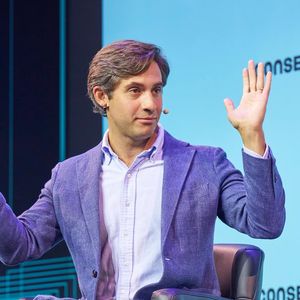 Crypto's barbell; speculation and stablecoin payments won users, Tempo's Romero says