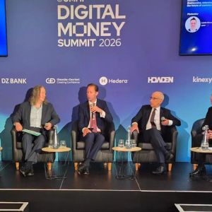 CBDC Quietly Advances as Trump Reviews Fintech Banking, Europe Pushes Euro Stablecoin to 37 Banks