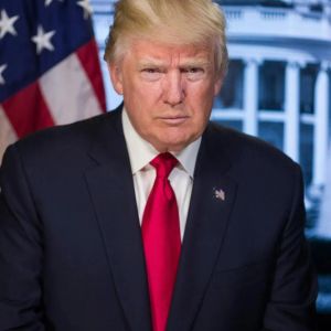 Bitcoin Rebounds to $77K on Trump's Iran Deal as Analysts Warn of $60K Downside
