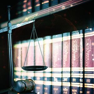 Why Bitcoin Is Rising? Grayscale Wins the Lawsuit and Bitcoin Price Surges