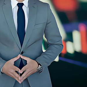 Analyst Predicts Price Targets for Ethereum (ETH) and Solana (SOL)