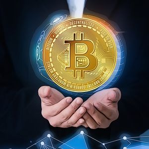 Unprecedented Transaction Fee for a Simple Bitcoin Transfer Shocks Crypto Community