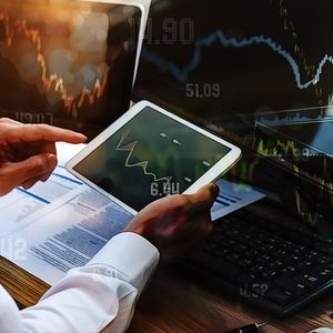 Technical Glitch Shakes Bitcoin’s Ascent