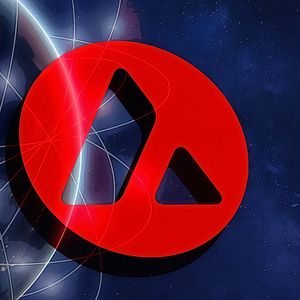 Analysts Predict Potential Gains for AVAX, DOGE, and Ethereum