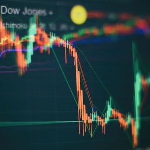 Bitcoin and APT Coin Analysts Predict Market Trends