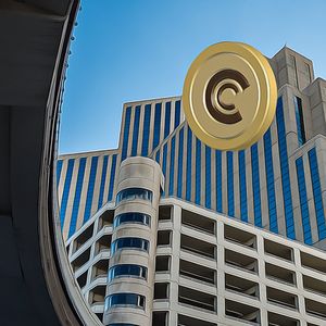 Corporate Demand for Bitcoin Impacts Altcoin Market Dynamics