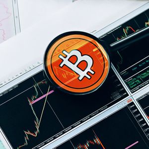 Bitcoin Surges Past $86,000 as Risk Appetite Rises