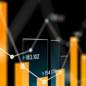 Bitcoin Surges Past Resistance: Analyst Foresees New Heights