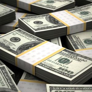Budget Deficit Shakes U.S. Economy While Creating Market Ripples