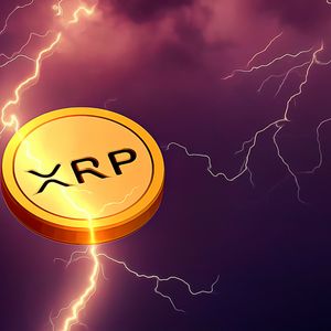 XRP Faces Critical Price Pressure as Buyers Struggle to Maintain Support