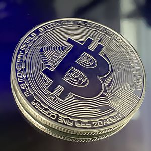 BTC Faces Setback as Price Drops After Resistance Holds