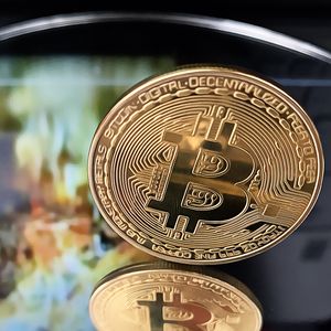 Bitcoin Breaks Free From Downtrend: Key Levels to Watch