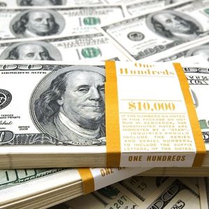 Trump Challenges Fed Independence with Bold Statements