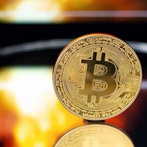 Bitcoin Navigates Turbulent Waters with Record Highs and Market Corrections in 2025