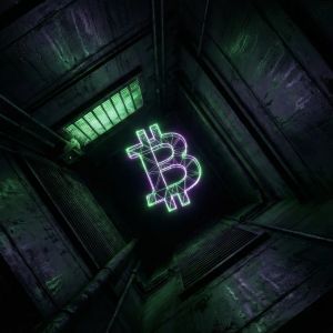 Bitcoin Shows Resilience As Market Crash Forecast Intensifies And Global Risks Rise