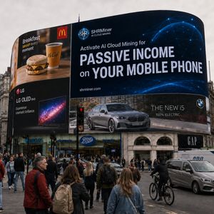 After seeing SHRMiner appear in Piccadilly Circus, I started learning about AI mining