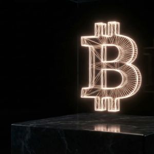 BlackRock moves $287 million in BTC as ETF outflows hit $635 million