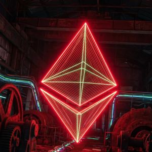 Ethereum consolidates near $1,900, network activity surges as bulls target $2,500