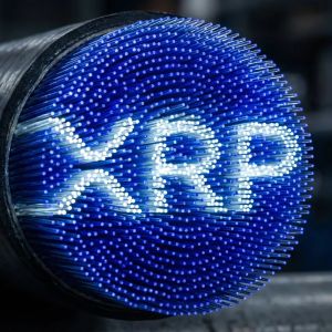 XRP price remains near $1 despite Ripple partnerships since 2018