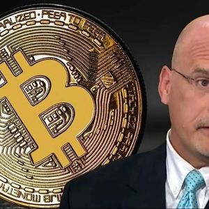 Bloomberg Analyst Says $31,000 Critical for Bitcoin, Shares Index He Follows