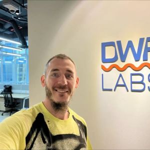 DWF Labs Founder Hints at Funding Rates of Two Altcoins, Sells Within an Hour