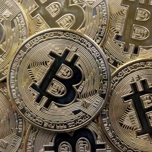 Liquidity Shortage in Bitcoin Reminds Me of Pre-Bull 2020! Glassnode Report!