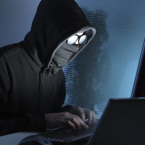 FTX Hacker Starts Moving Funds! Here are the Remaining Altcoins in his Wallet
