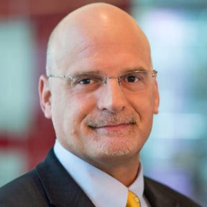 Bloomberg Senior Analyst McGlone Reveals his Ethereum Forecasts: “This Level Must Be Left Behind For Its Strength To Return”