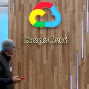 An Altcoin Announces Collaboration with Google Cloud, Price Diverges Positively from the Market