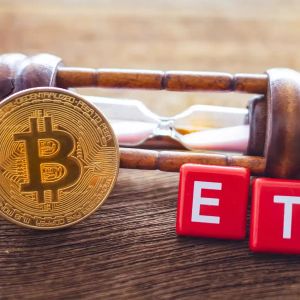JUST IN! BlackRock and VanEck Updated Spot Bitcoin ETF Applications!