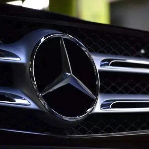 Mercedes-Benz Will Collaborate with This Altcoin Listed on Binance! Price is on the Rise!