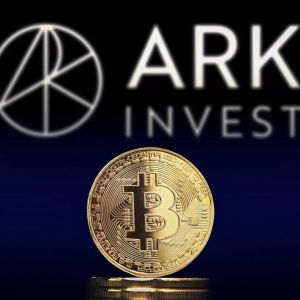 Investment Company ARK Invest Continues Selling as Coinbase's Share Price Rises!